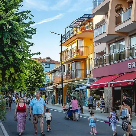 Apartment Nessebar's New Town Centre 2-bdr By Flаt Manаger *