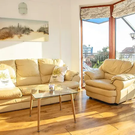 Nessebar's New Town Centre 2-bdr By Flаt Manаger Apartment *